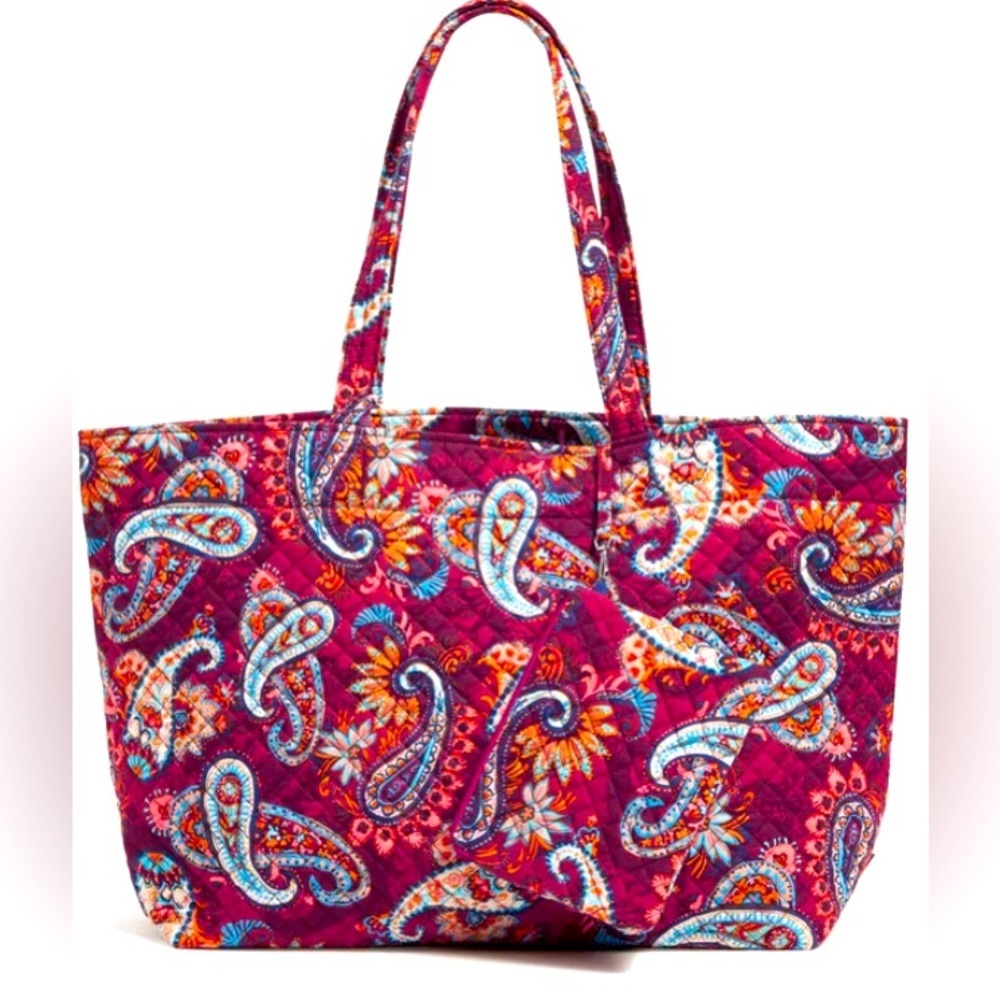 NWT: Vera Bradley Grand Tote Set, new print!